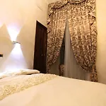 Royal 4*