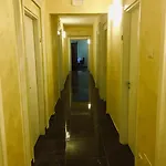 فندق مبيت وإفطار Royal