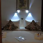 فندق مبيت وإفطار Royal