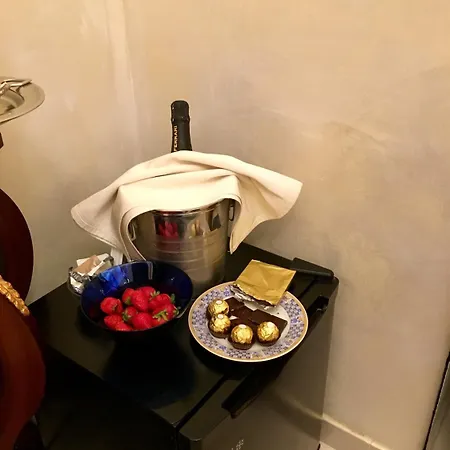 住宿加早餐酒店 罗马皇家住宿加早餐旅馆 4*