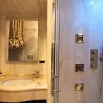 Royal 4* Rome