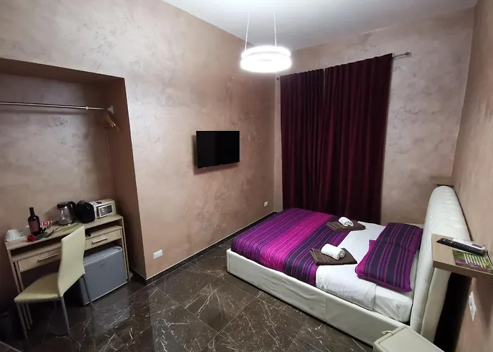 Alojamento de Acomodação e Pequeno-almoço Royal 4*