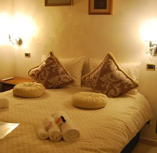 Royal Alojamento de Acomodação e Pequeno-almoço 4*