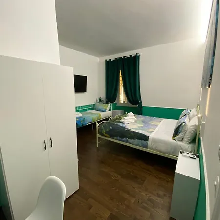 Royal 4*